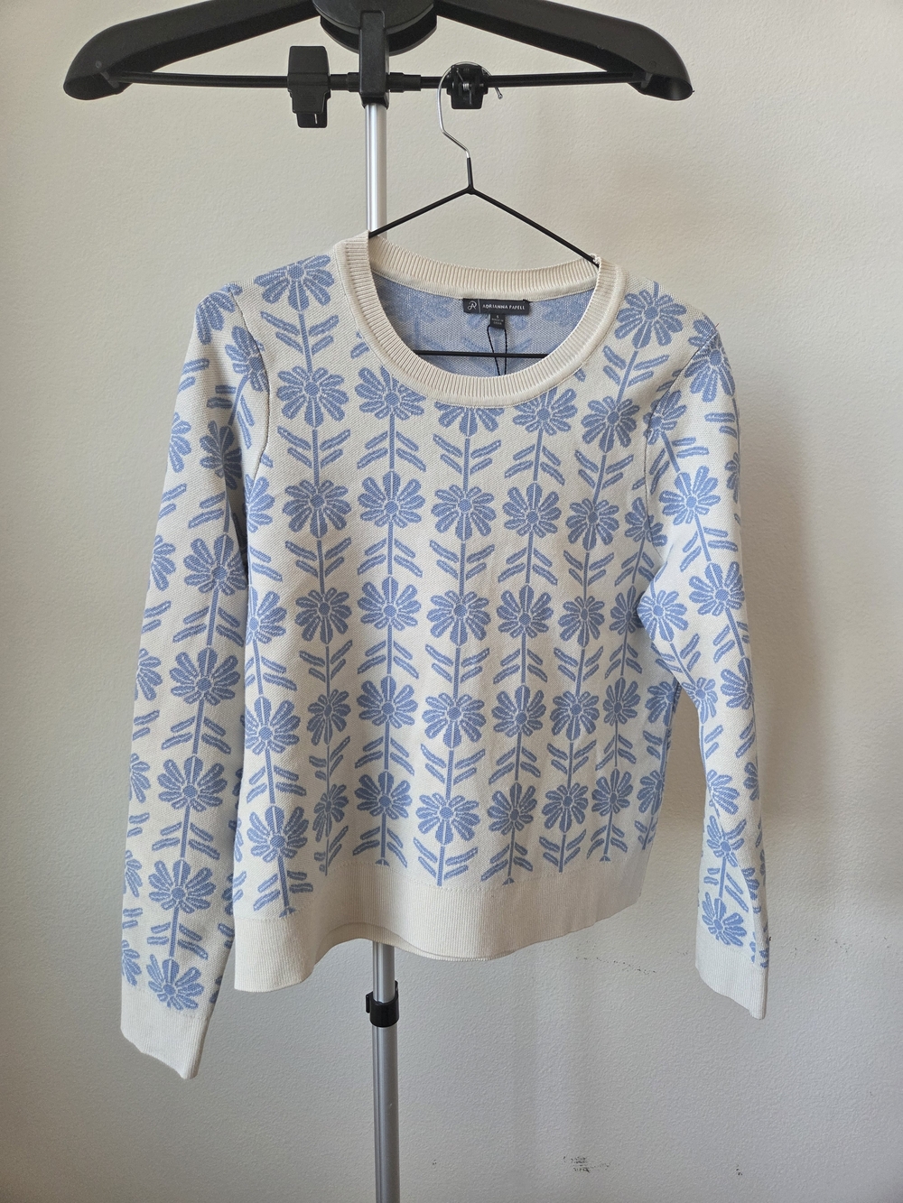 NWT Adrianna Papell Blue Cream Floral Jacquard Crewneck Sweater Small